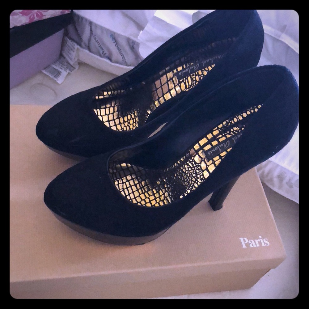 Black suede heels